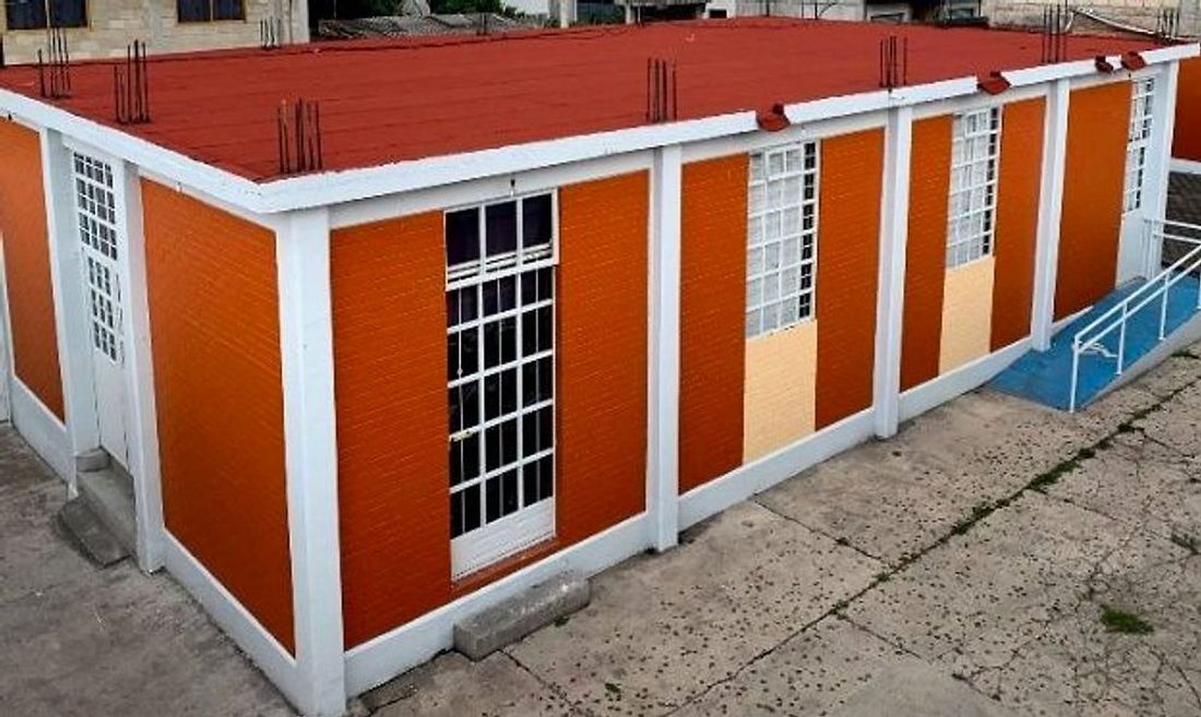 Escuela intervenida — vista 2